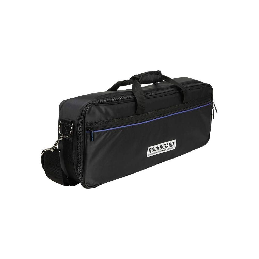 RockBoard TRES 3.2 (9.25" x 23.5"), with Pro GigBag