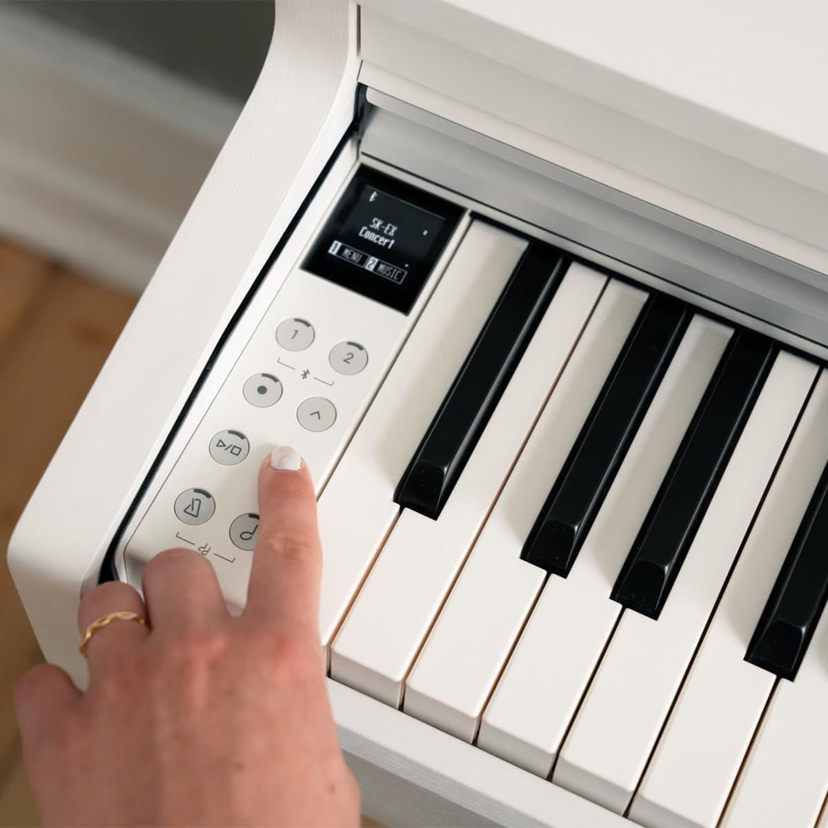 Kawai CN201 88-Key Digital Piano with Responsive Hammer III, Premium Satin White